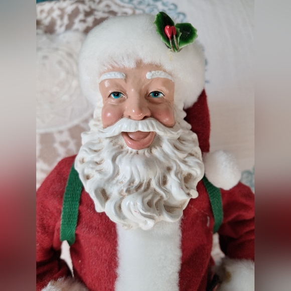 Vintage Santa Claus 1998 Composite 1960s Style Collectible 10" Holiday Figurine - Picture 3 of 14